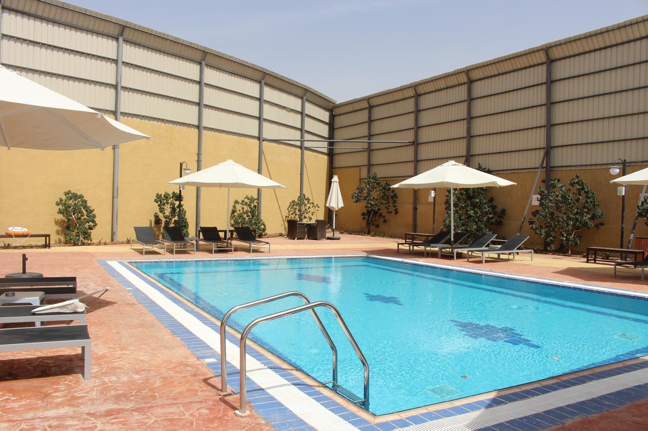 Grand East Hotel - Resort & Spa Dead Sea Sweimeh Kültér fotó