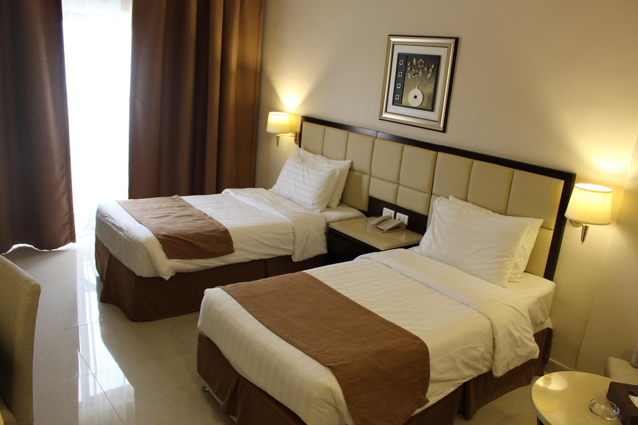 Grand East Hotel - Resort & Spa Dead Sea Sweimeh Kültér fotó
