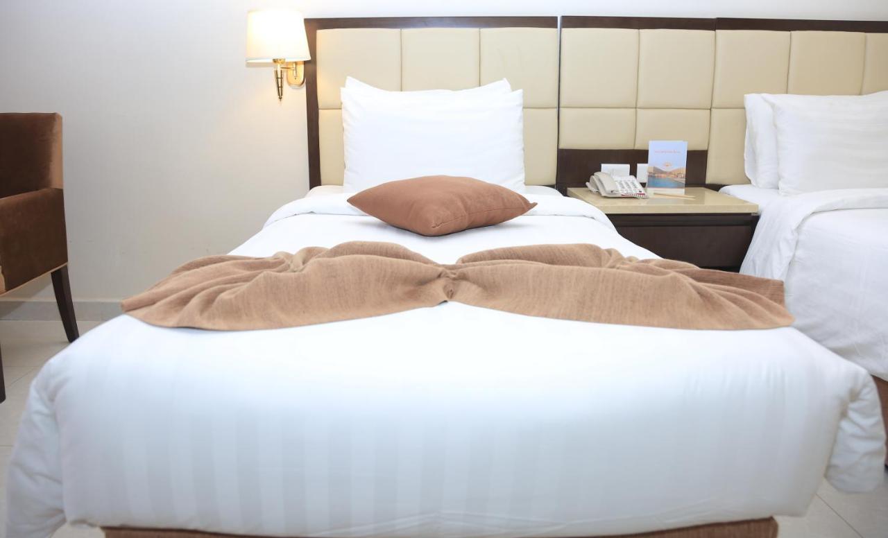 Grand East Hotel - Resort & Spa Dead Sea Sweimeh Szoba fotó