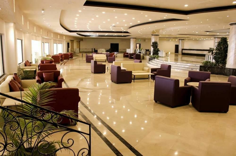 Grand East Hotel - Resort & Spa Dead Sea Sweimeh Kültér fotó